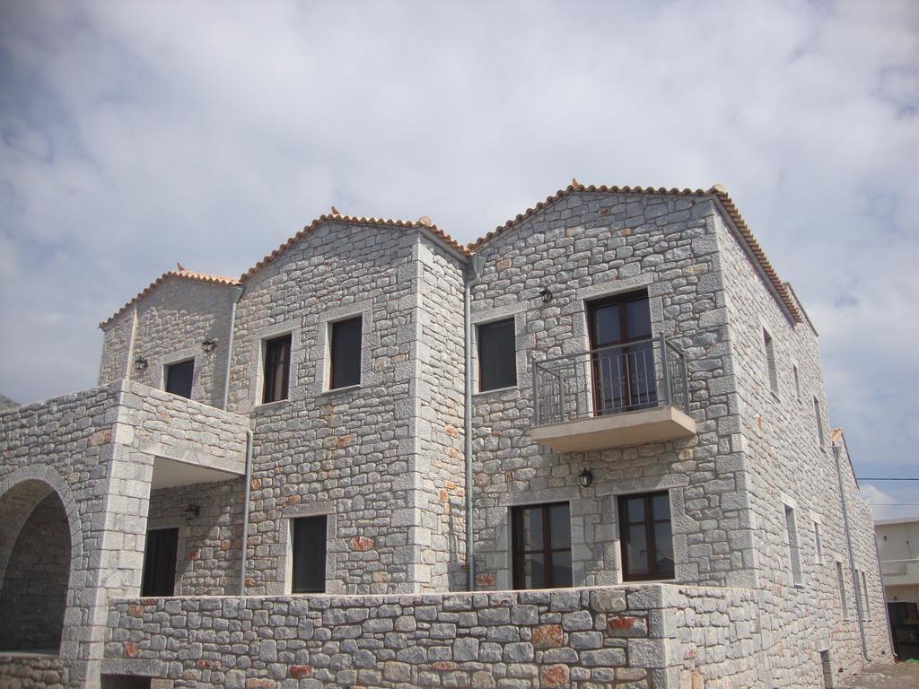 Koukouri Suites Areopoli Esterno foto