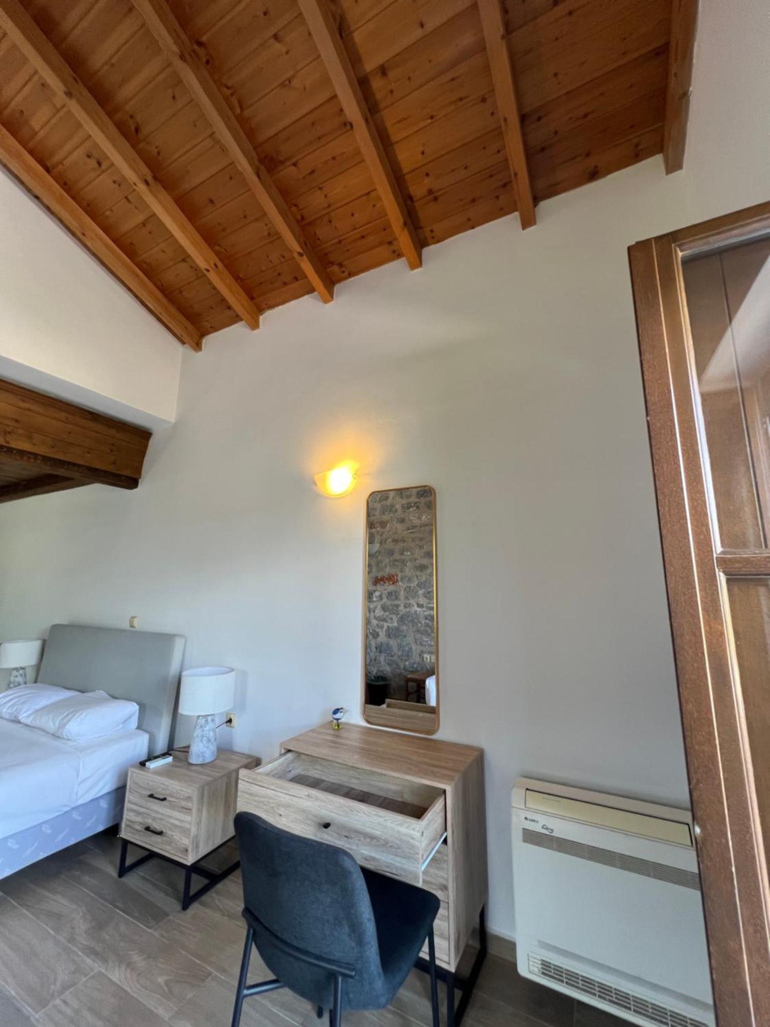 Koukouri Suites Areopoli Esterno foto