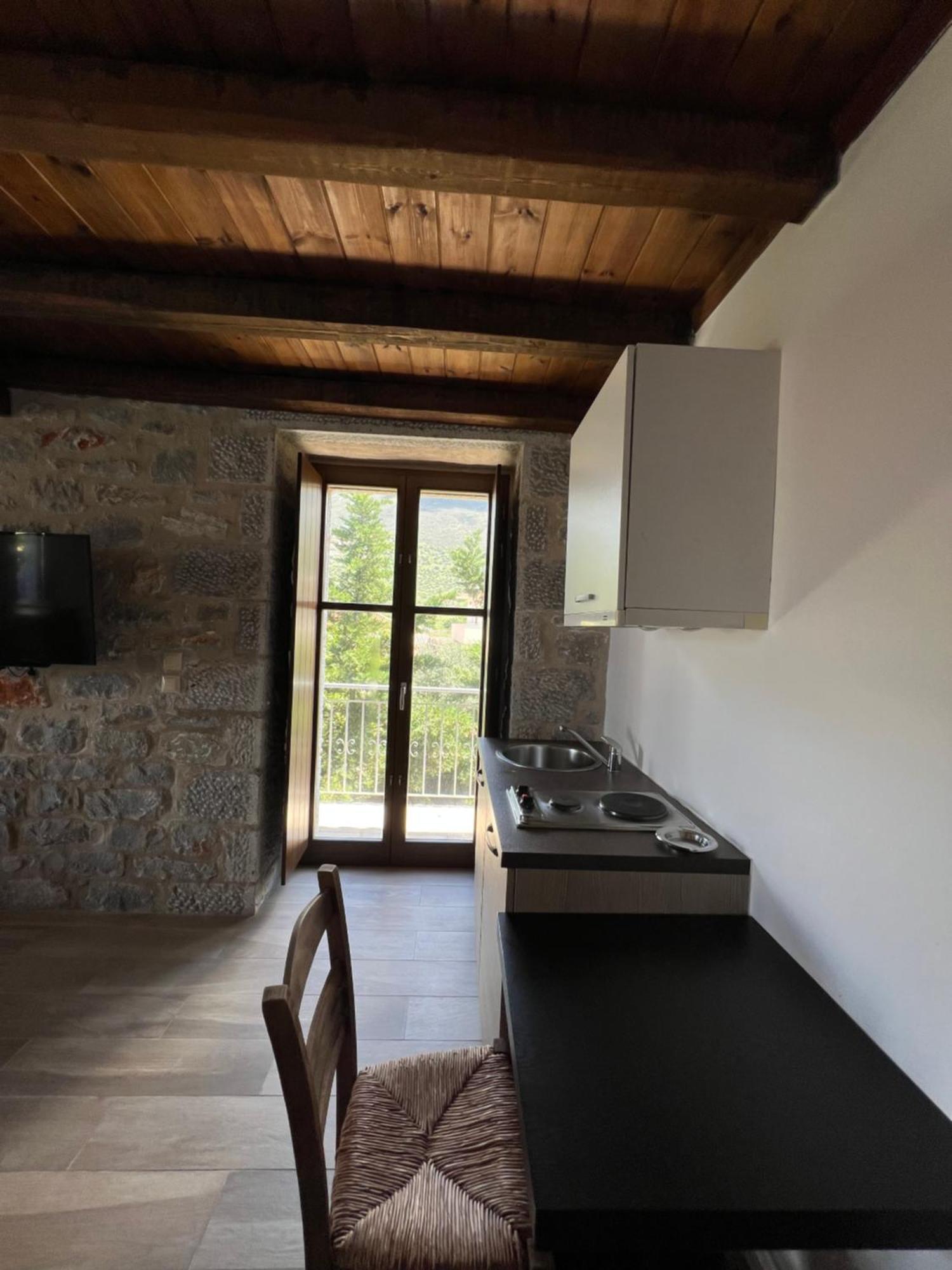 Koukouri Suites Areopoli Esterno foto